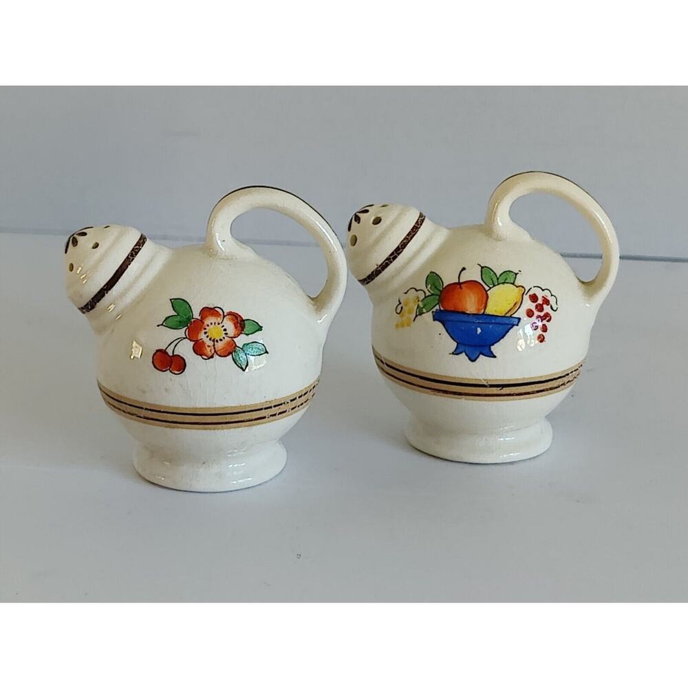 VTG Round Flower Pitcher Ceramic Salt & Pepper Shakers Hand Painted Gold Japan